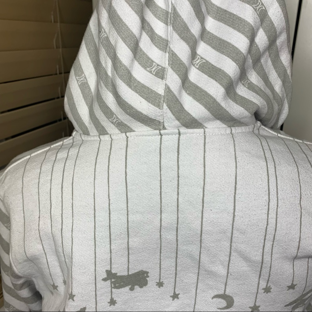 Hurley Junior’s City Graphics Hoodie Sweatshirt - Picture 3 of 14